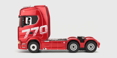 Huina Scania 770S perävaunulla 1:18