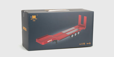 Huina Scania 770S perävaunulla 1:18