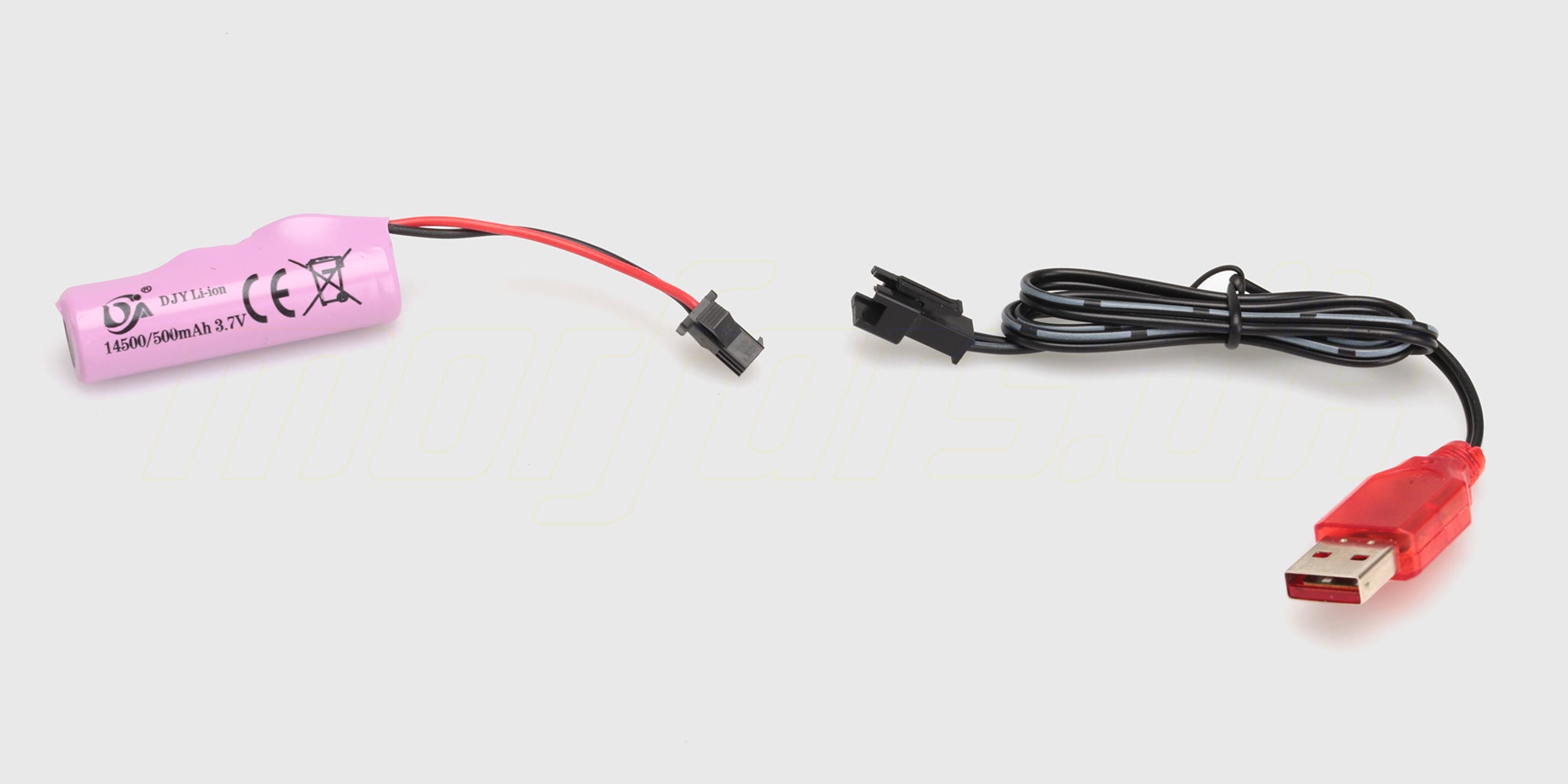 Genopladeligt batteri og USB-lader til Battle Tank fjernstyret kampvogn.